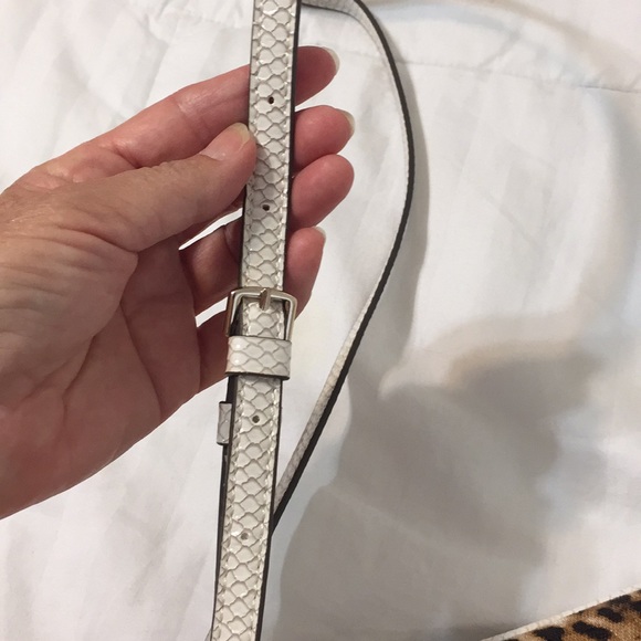 Guess purse shoulder bag leopard NEW - Picture 7 of 7